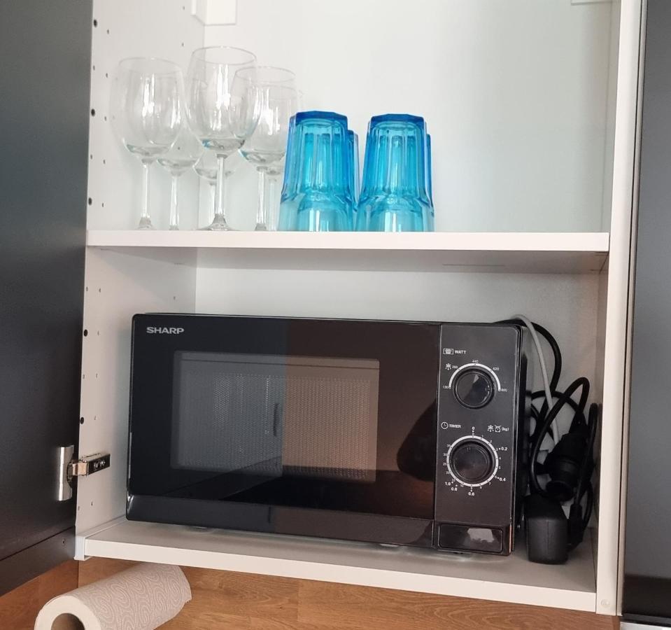 Federnest - Luxus-Studio - Kingsize Boxspringbett - Home-Office Mit Monitor Und Drucker - 11 Min Hbf Duisburg Exterior foto